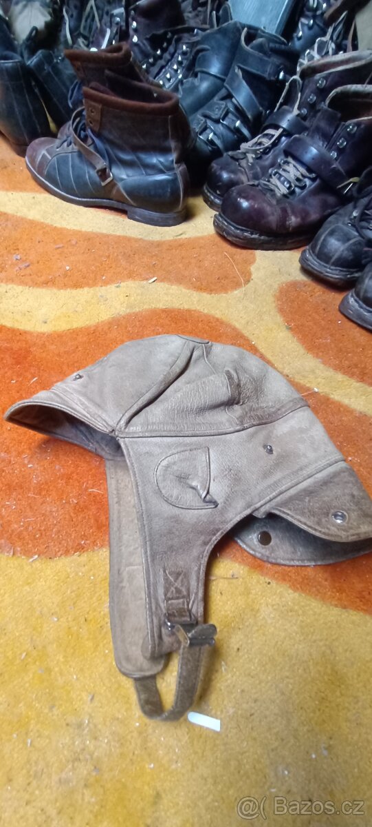 Kožené kalhoty svetr klobouk Kukla kabátek - 5