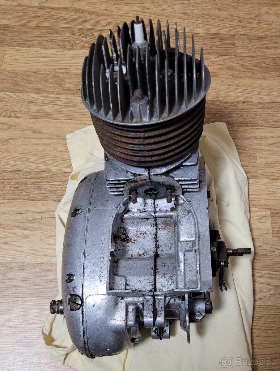 Motor CZ 175 typ 450 - 5
