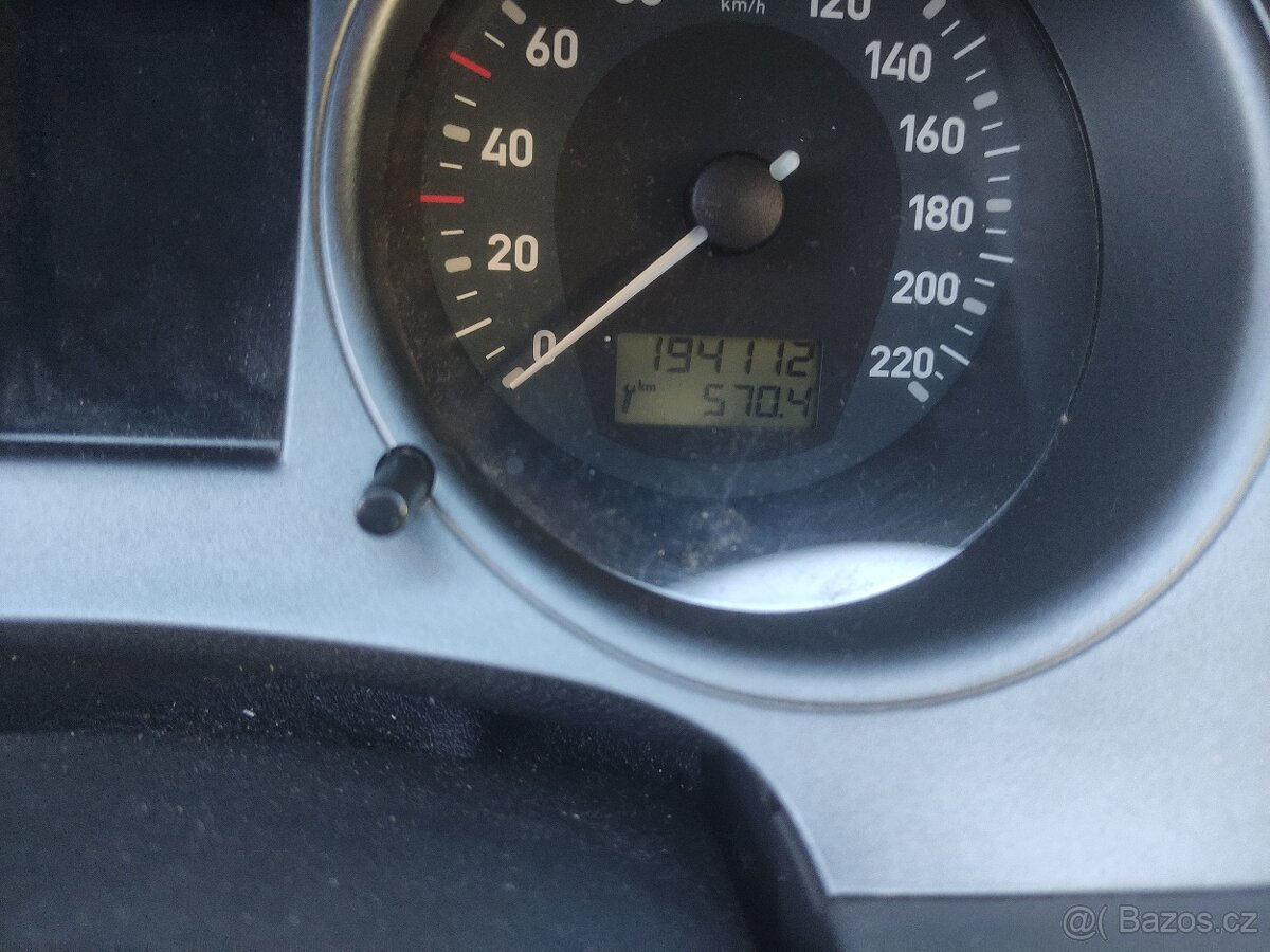 SEAT CORDOBA 1,4 MPI 63 KW LPG - 5