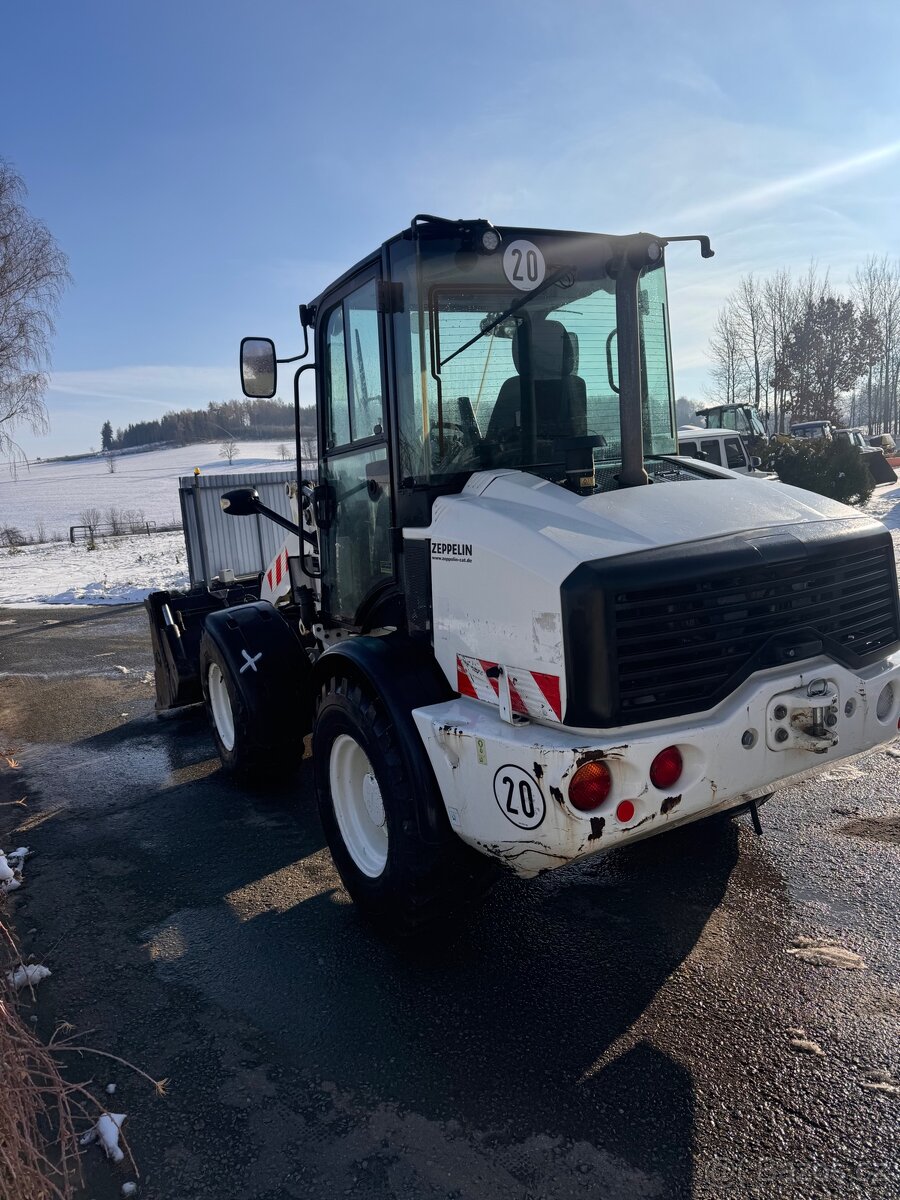 2x Kolovy kloubovy nakladac CAT 908M 2020 - 5