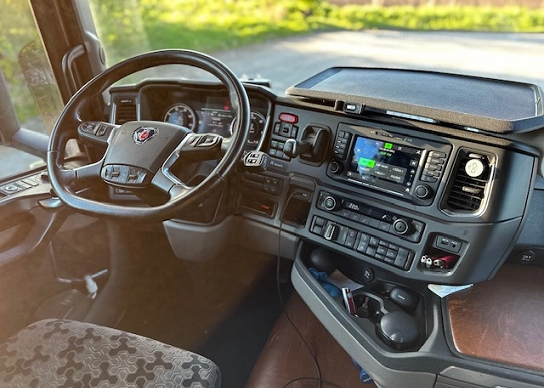 Scania R450 6x2 - velkoobjemová souprava průjezdná - 5