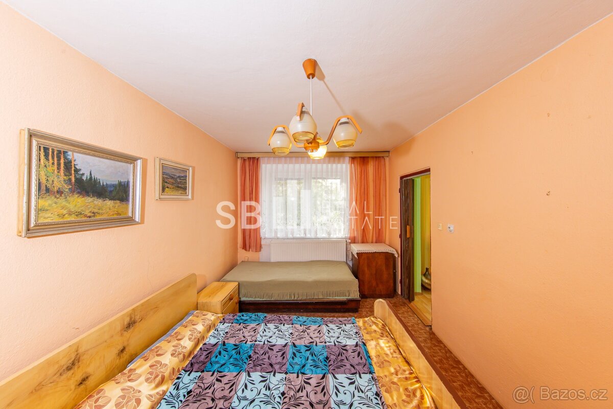 Prodej rodinného domu 3+1, 1.185 m², ul. Vejmoly, Loštice, o - 5