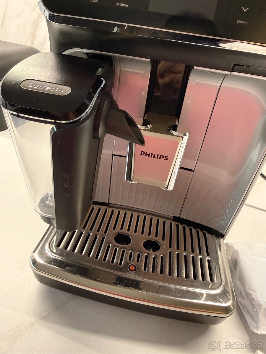 Philips LatteGo Series 5500 EP5546/70 - 5