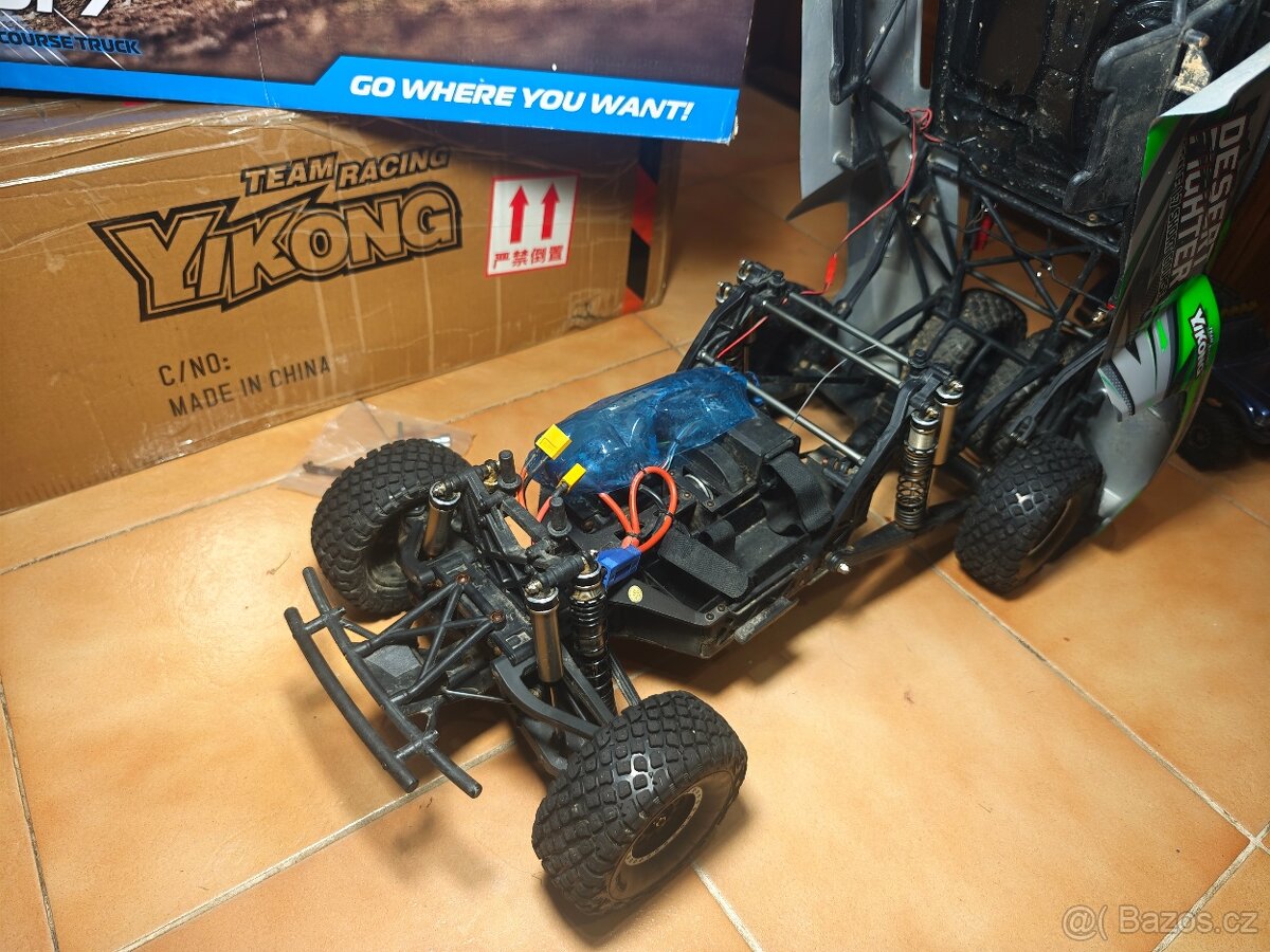 TRAXXAS UDR 1/7 SCALE RC - 5