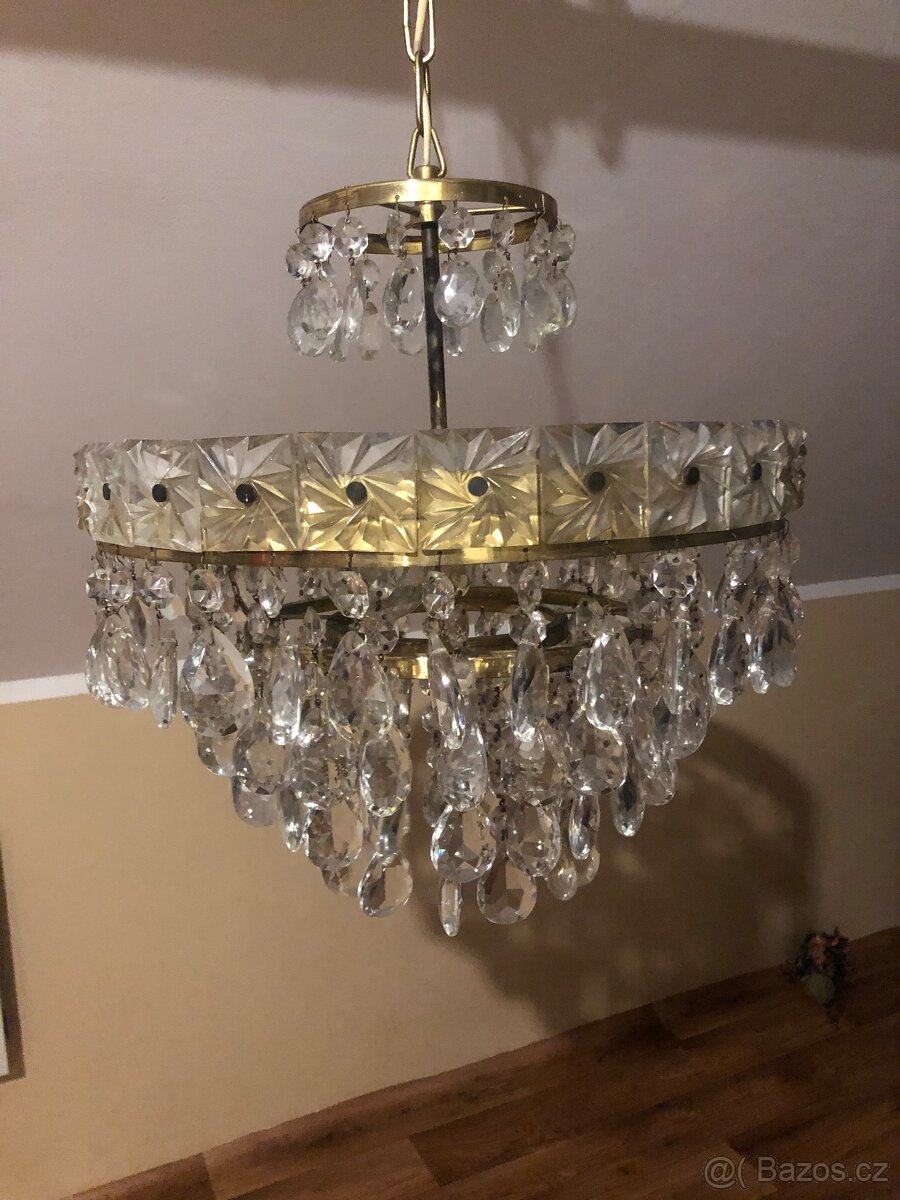 LUSTR S RODOKMENEM - 5