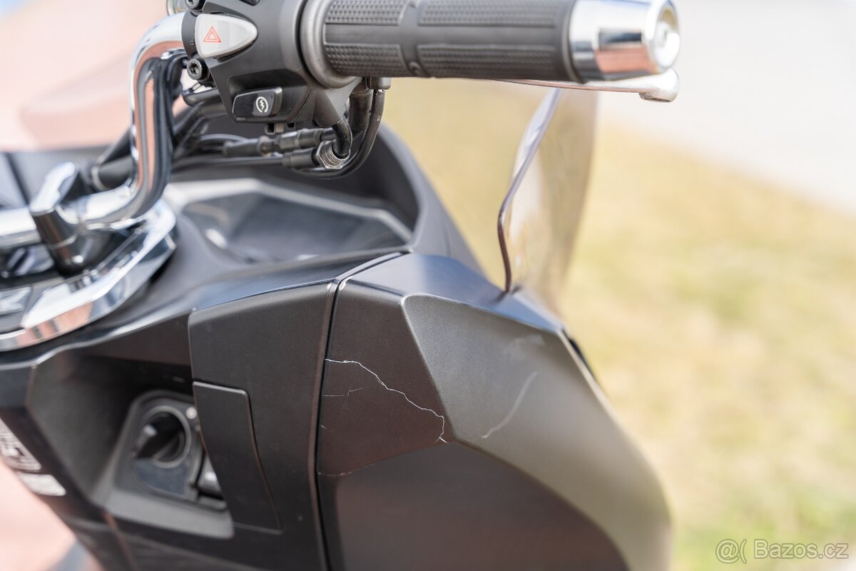 Honda PCX 125 22" - 5