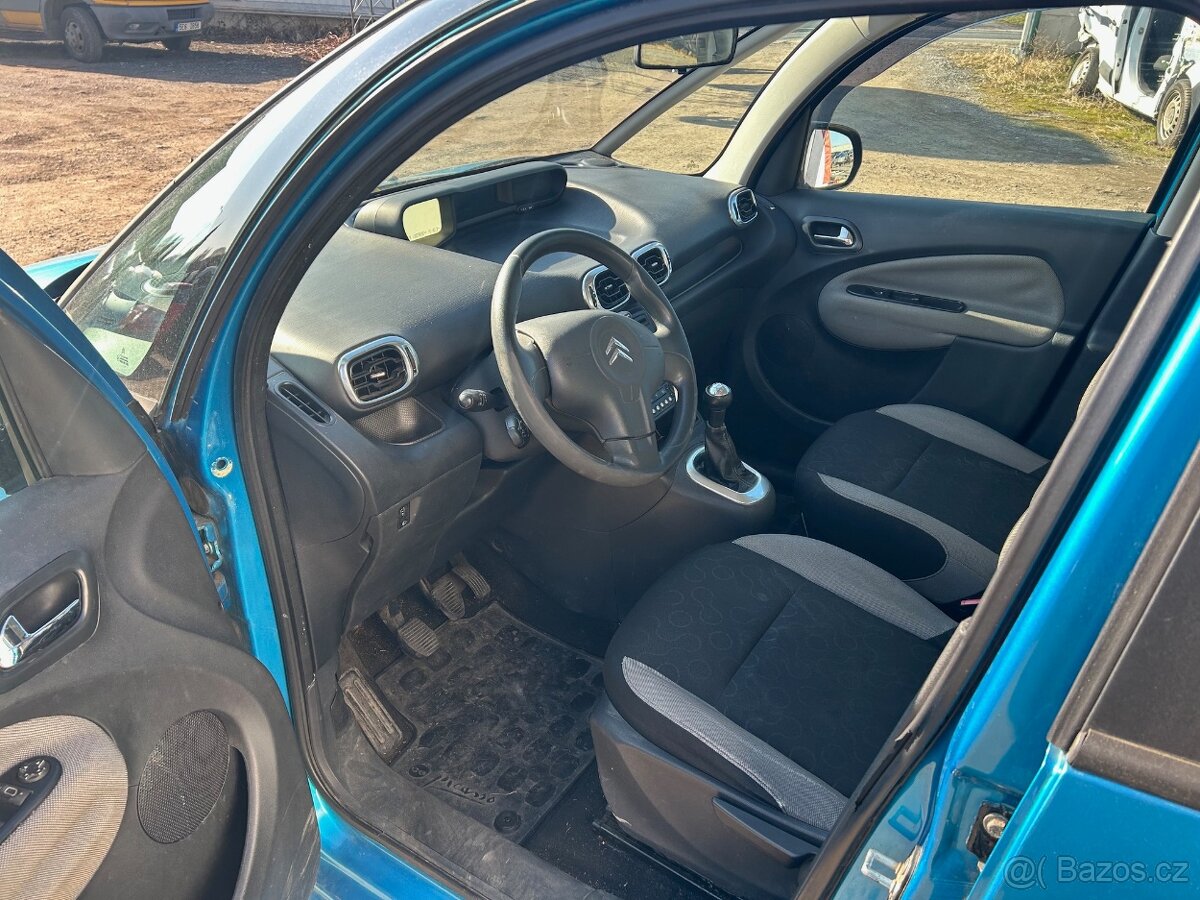 Citroen C3 Picasso 1,4 70KW 8FP prodám díly - 5