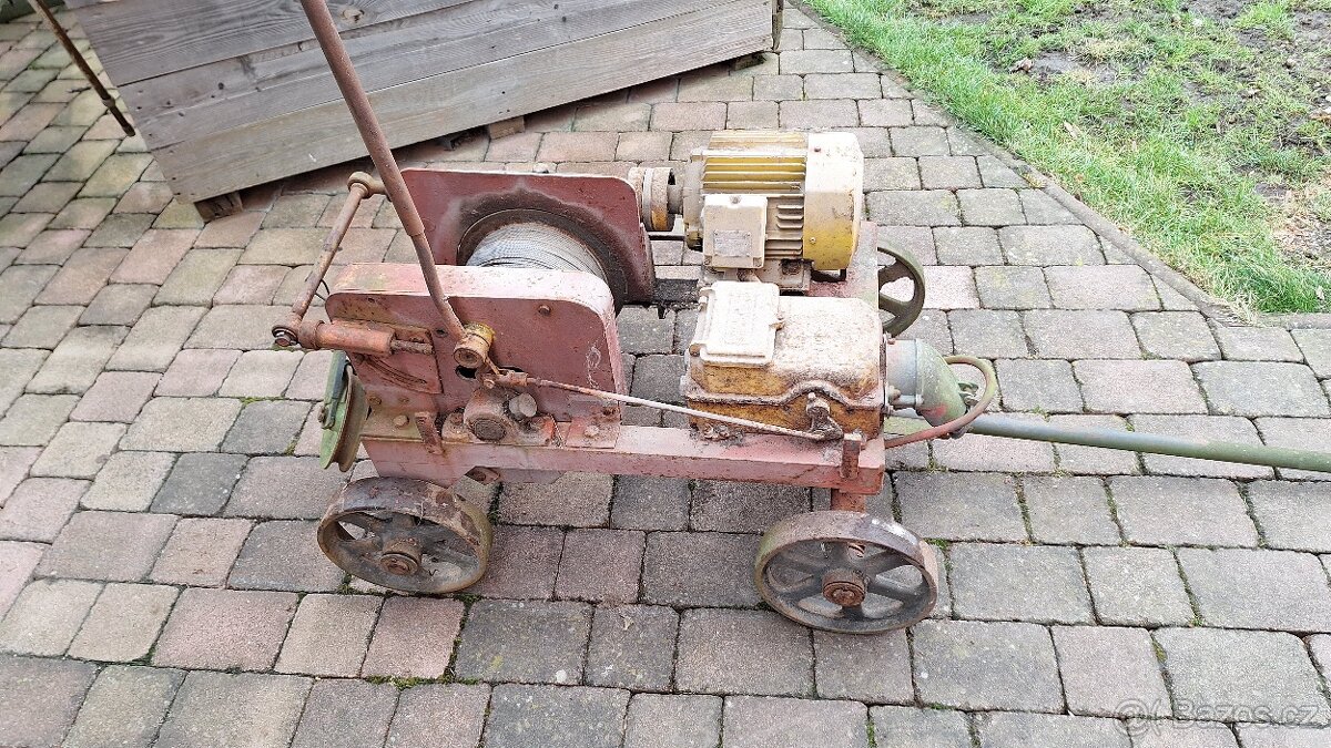 Stavební vrátek - 5