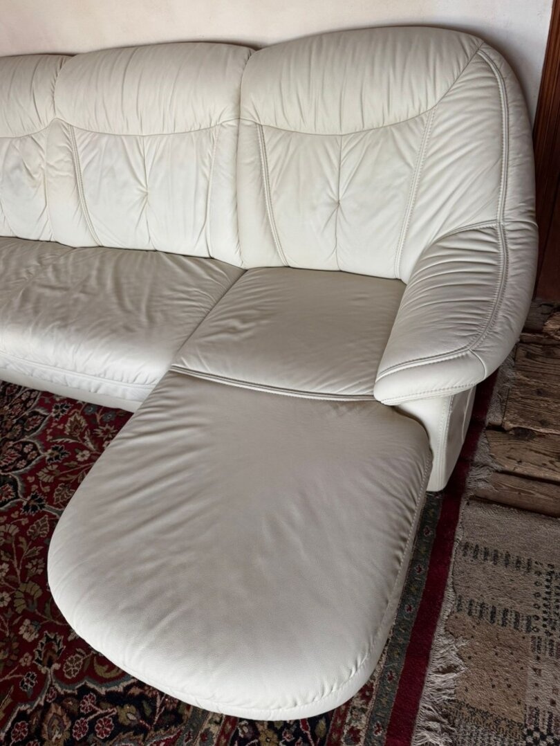 Světlá kožená sedačka do Účka, 4979 - 5