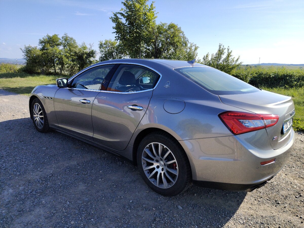 Maserati Ghibli SQ4 - 5