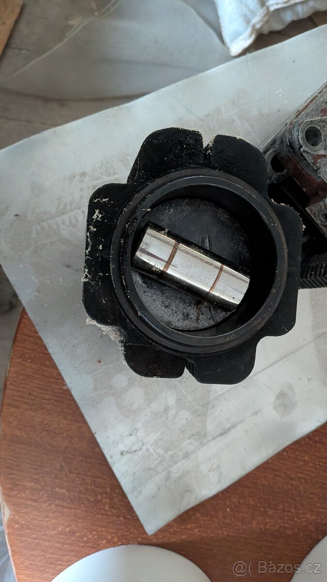 Polomotor 4V RS09 - 5