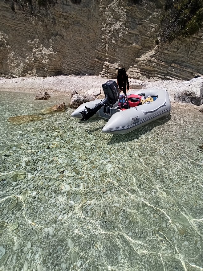 nafukovací člun 3 metry s motorem 5 hp - 5