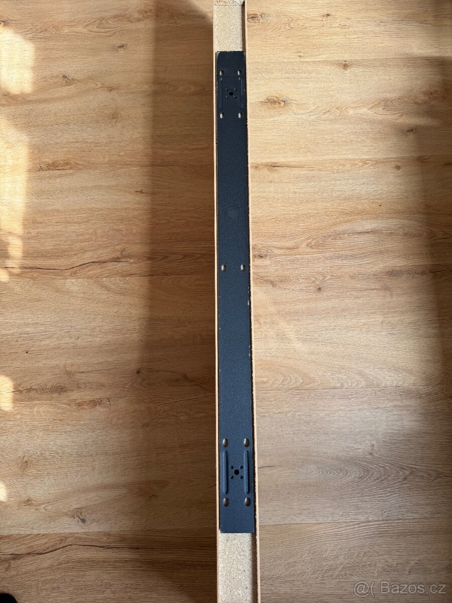 Nástěnná police IKEA - 5