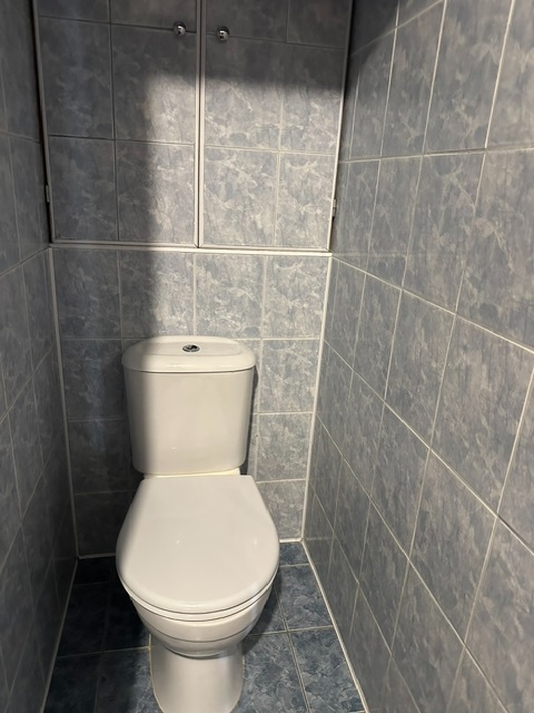 Pronájem bytu 2+1 (70m2) s balkónem - 5