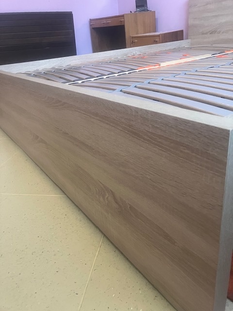 manželská postel - 5