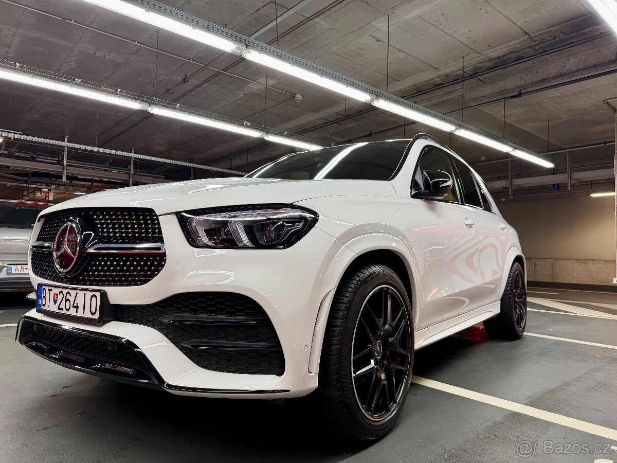 Mercedes-Benz GLE 300d 4MATIC AMG Night - 5