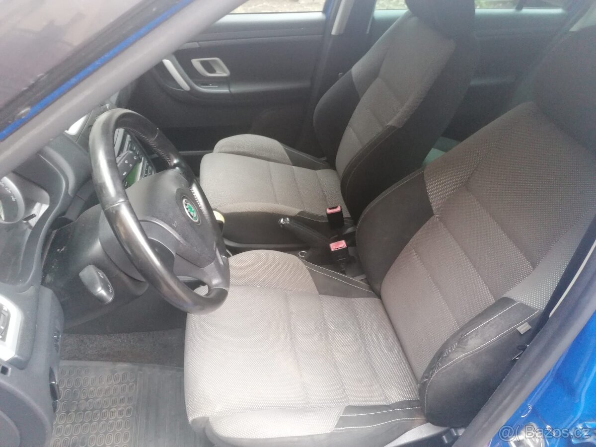 Škoda Fabia 2 - 5