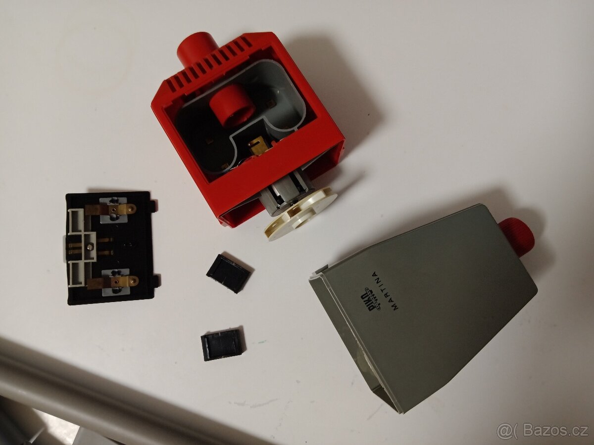 Dětský tyčový vysavač, Piko, NDR - 5