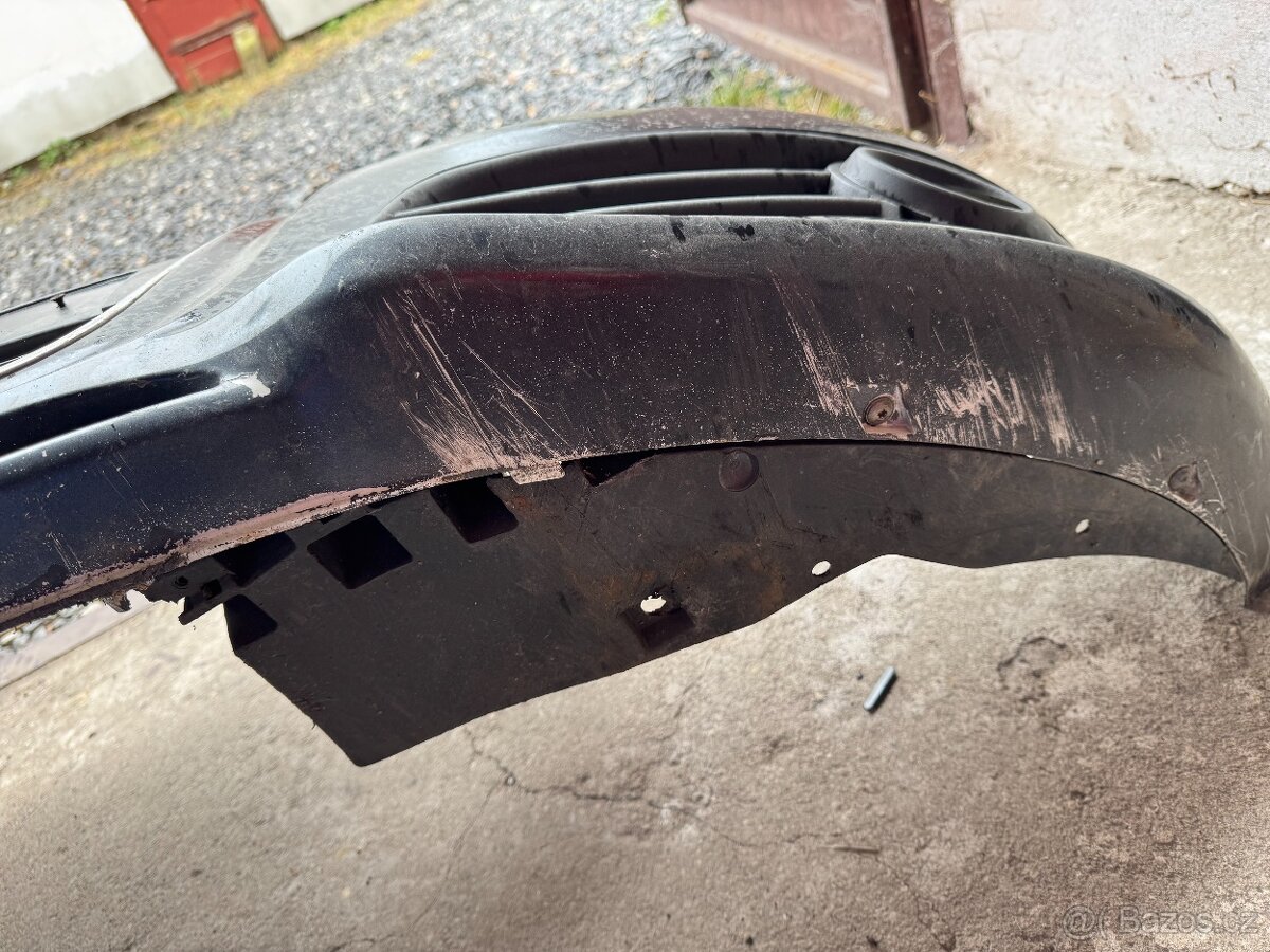 Nárazník audi A3 8P - 5