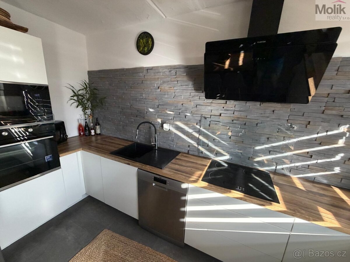 Byt 3+1+B, ul. Lidická - 5