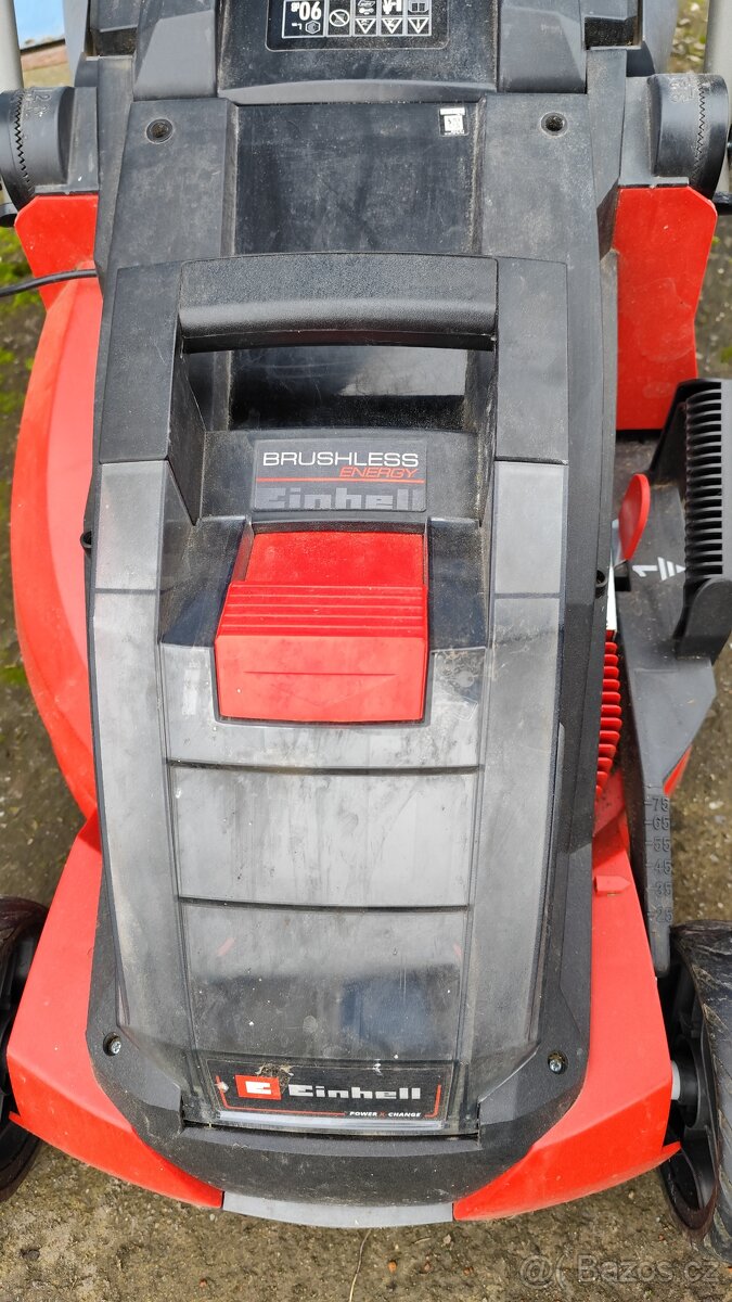 Akumulátorová sekačka Einhell GE-CM 43 Li M Kit - 5