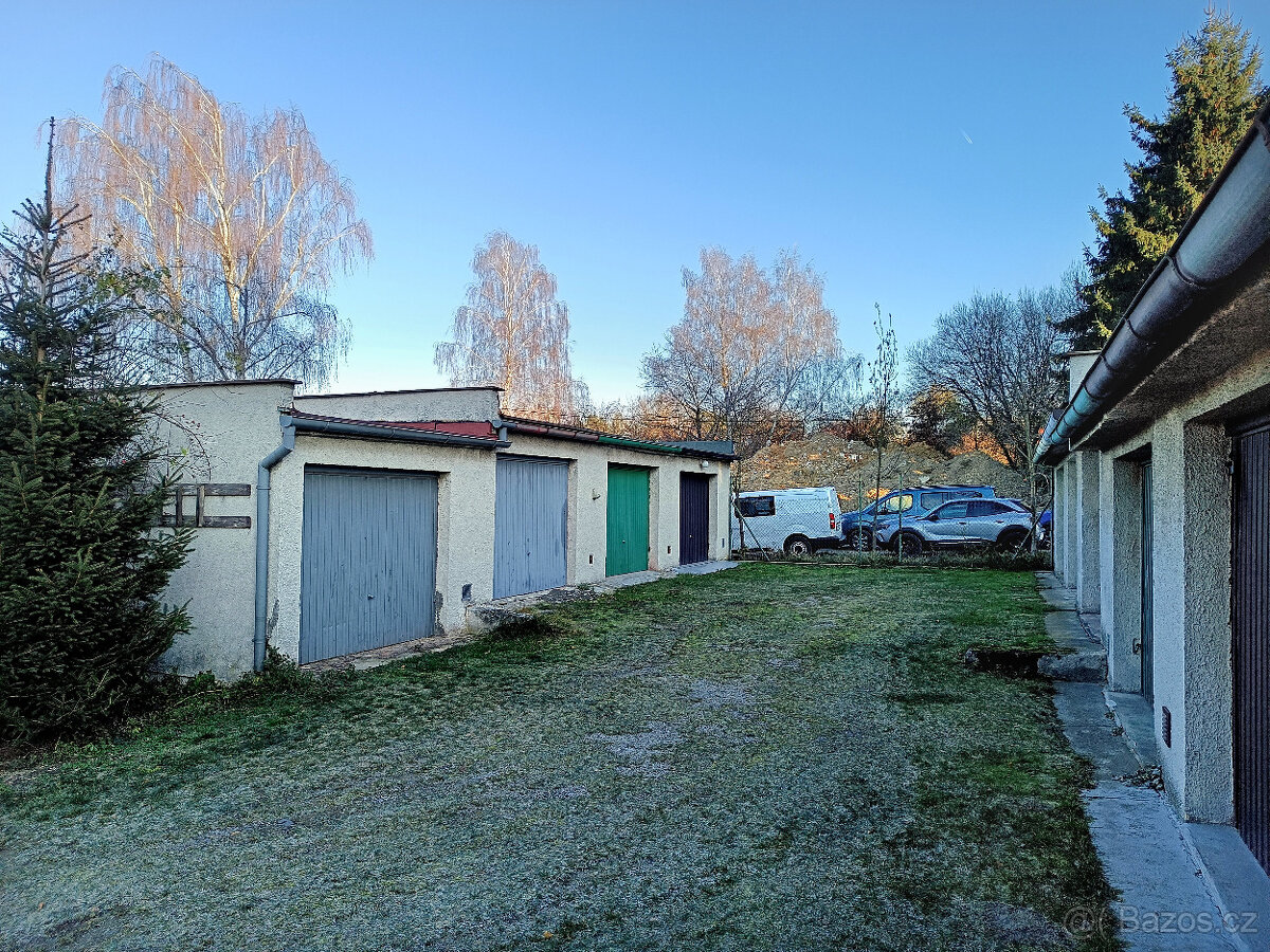 Pronájem garáže - 5