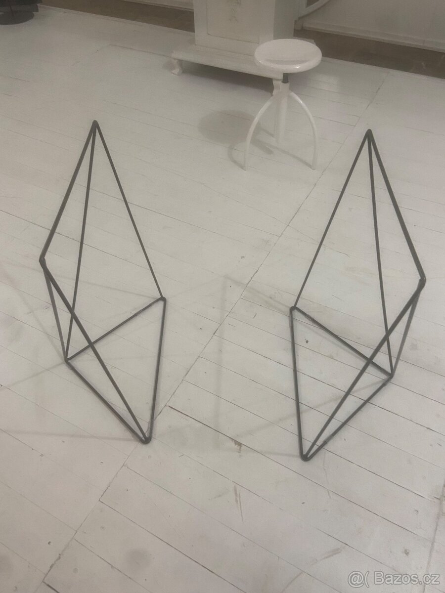 Designový luxusní stůl - 5