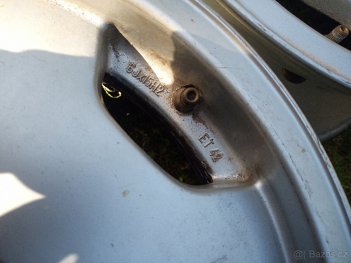 Audi 80 original disky 15" - 5