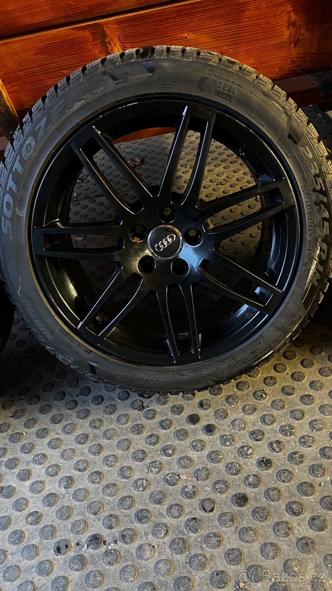 Prodám originál al.kola Audi - 5