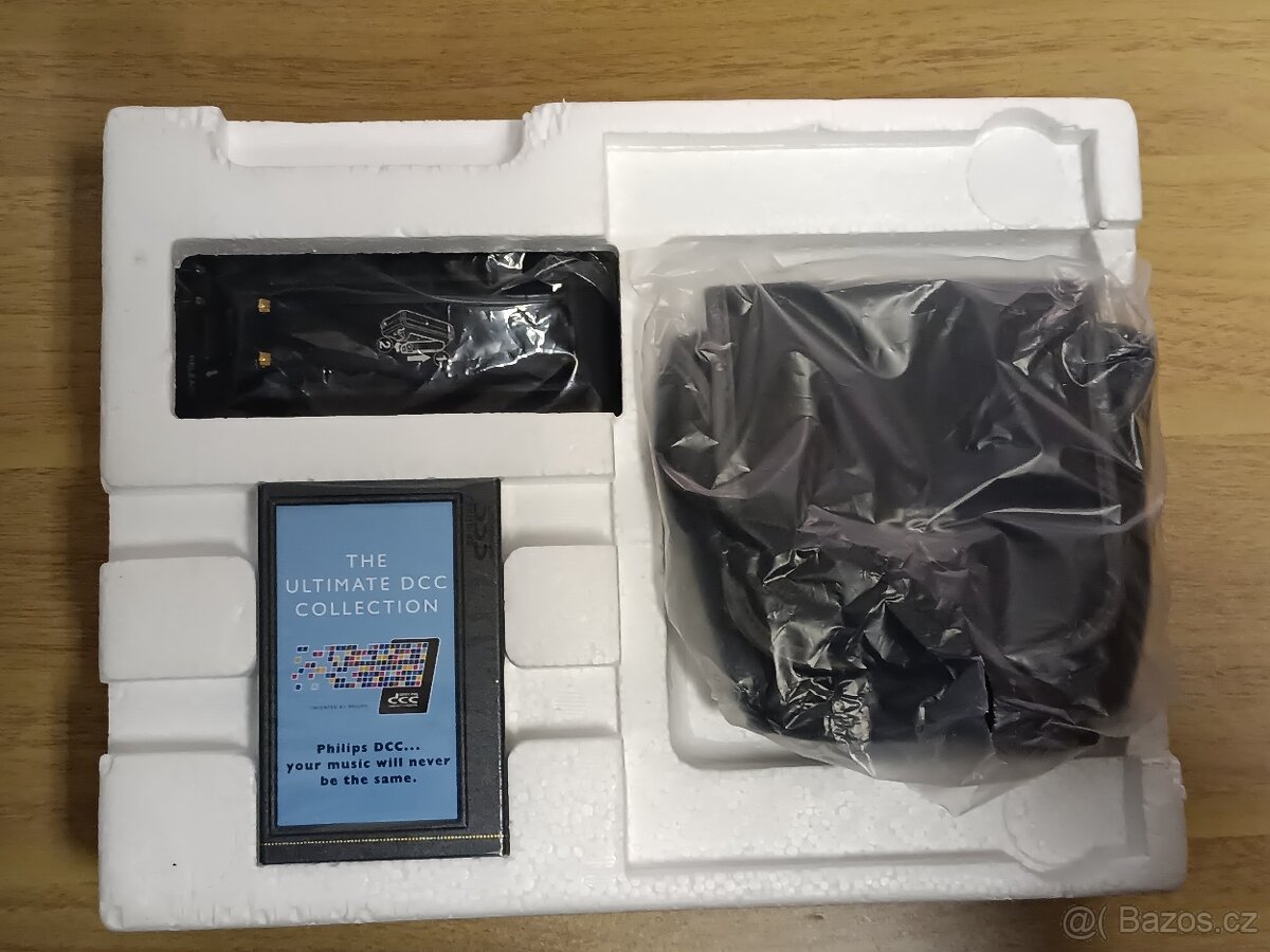 PHILIPS DCC 130 Walkman na digitální kazety + 1 DCC kazeta - 5