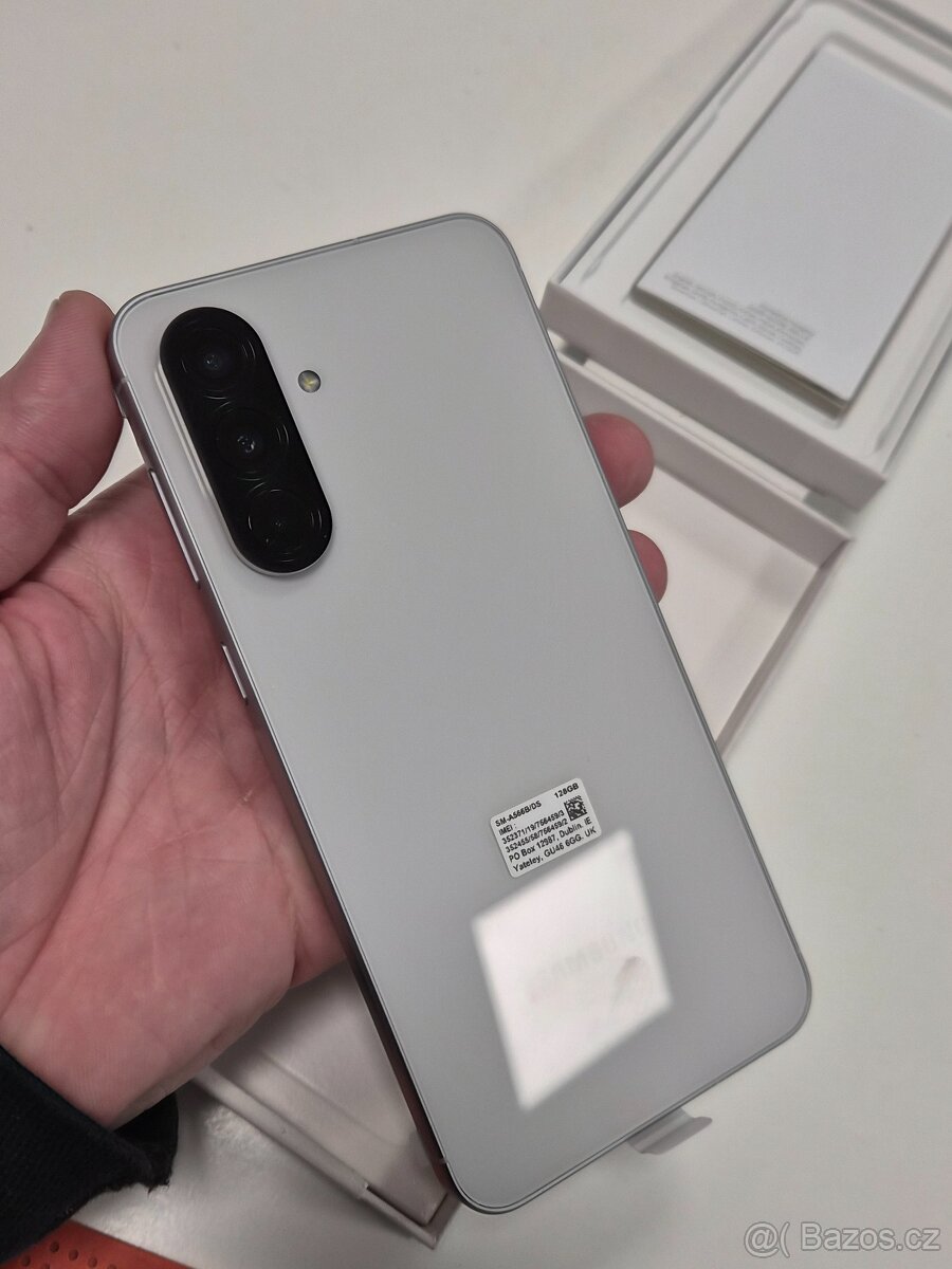 SAMSUNG a56 8/128GB - 5