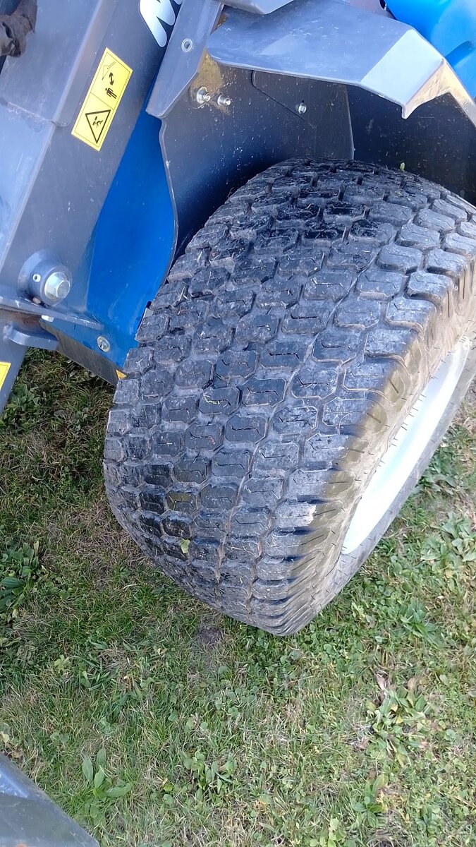 Multifunkční nakladač MultiOne 7.2 K - 5