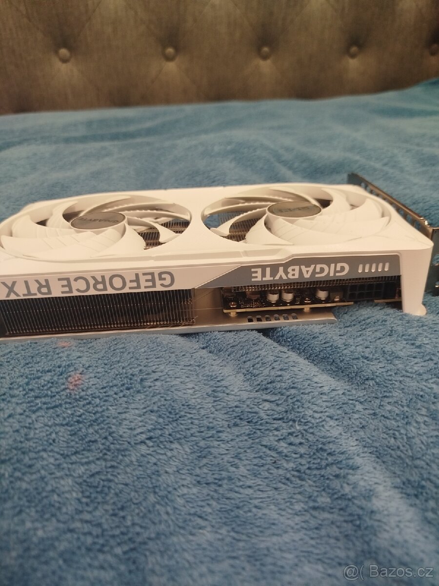 Prodám novou RTX 5060 Ti 16 gb OC - 5