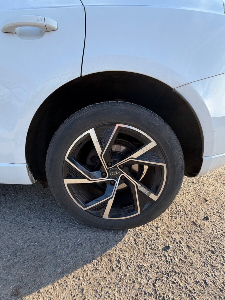 Audi Q5, rok 2010 - 5