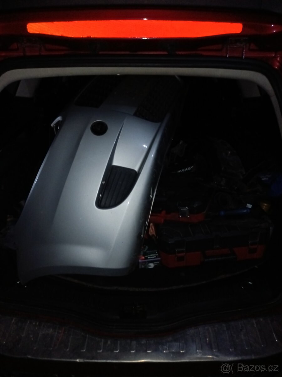 Prodám přední nárazník Fiat Grande Punto - 5