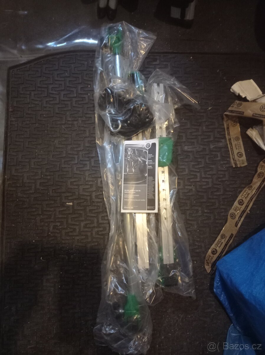 Interiérový držák jízdních kol Škoda. - 5