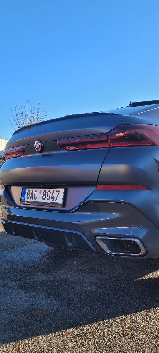 BMW X6 M50i xDrive - 5
