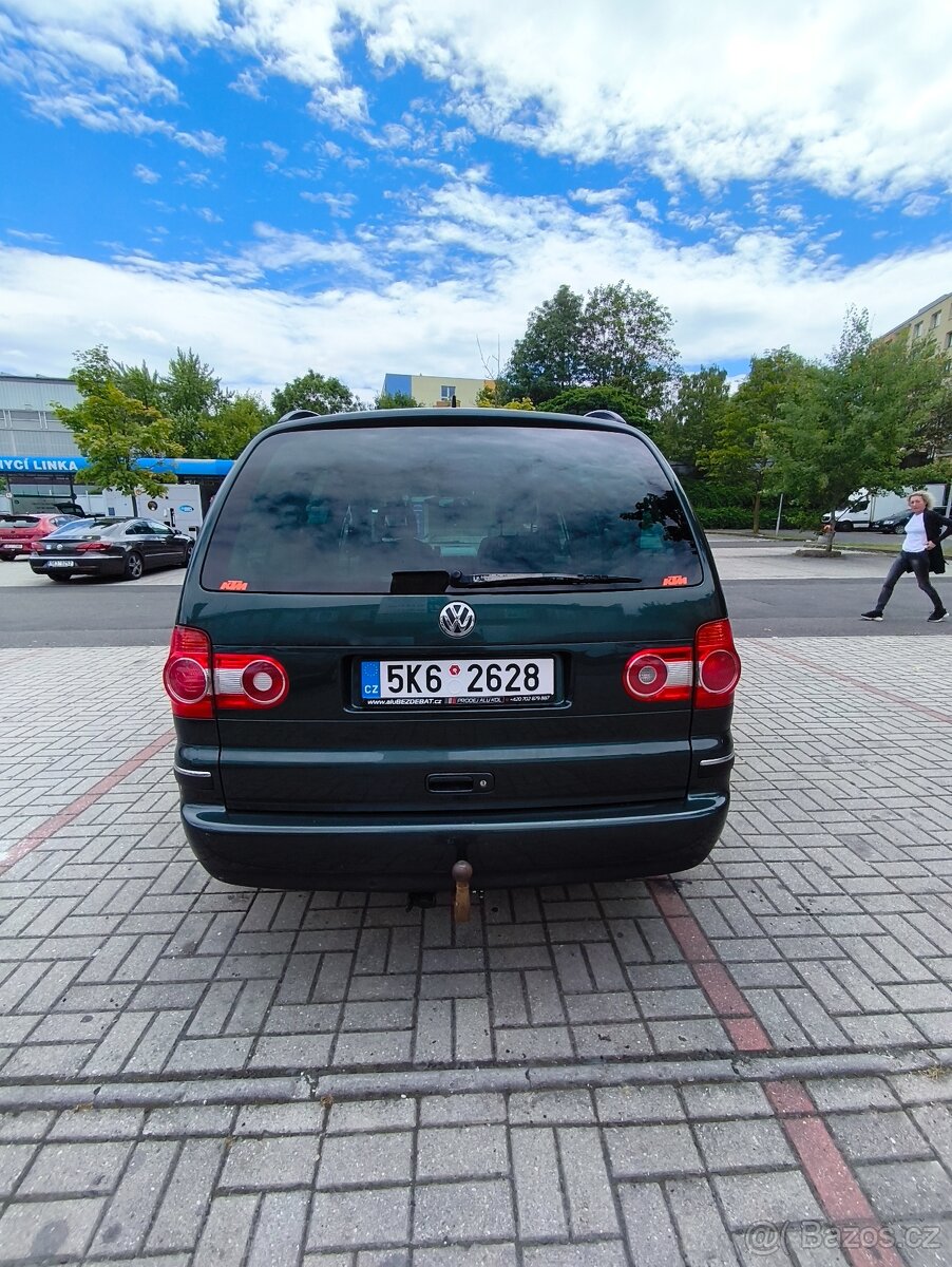 VW Sharan 2.0 TDI 7míst - 5