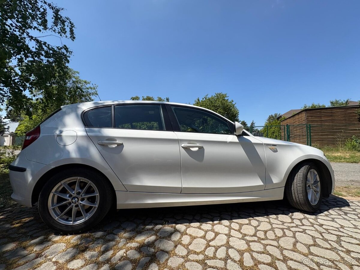 BMW Řada 1 116i BENZIN MANUÁL - 5