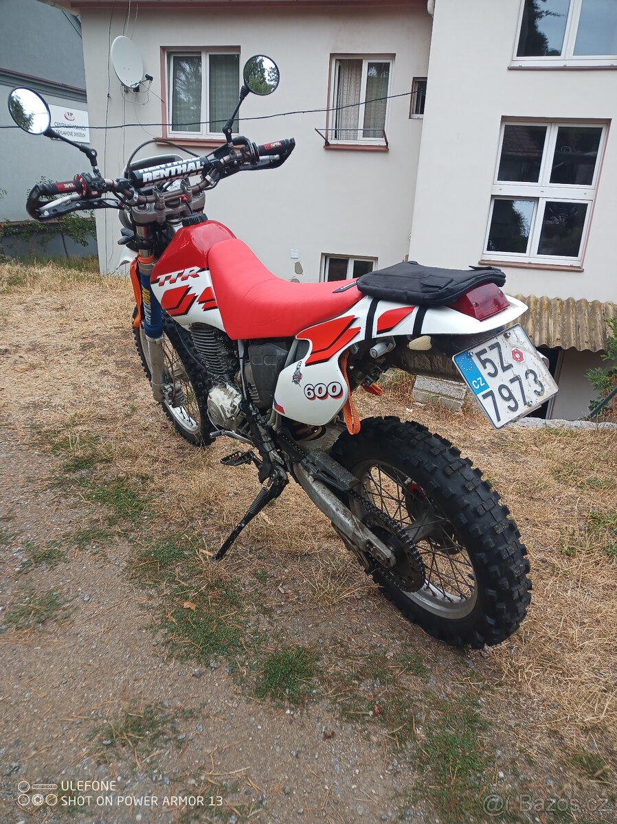 Yamaha TT600R - 5