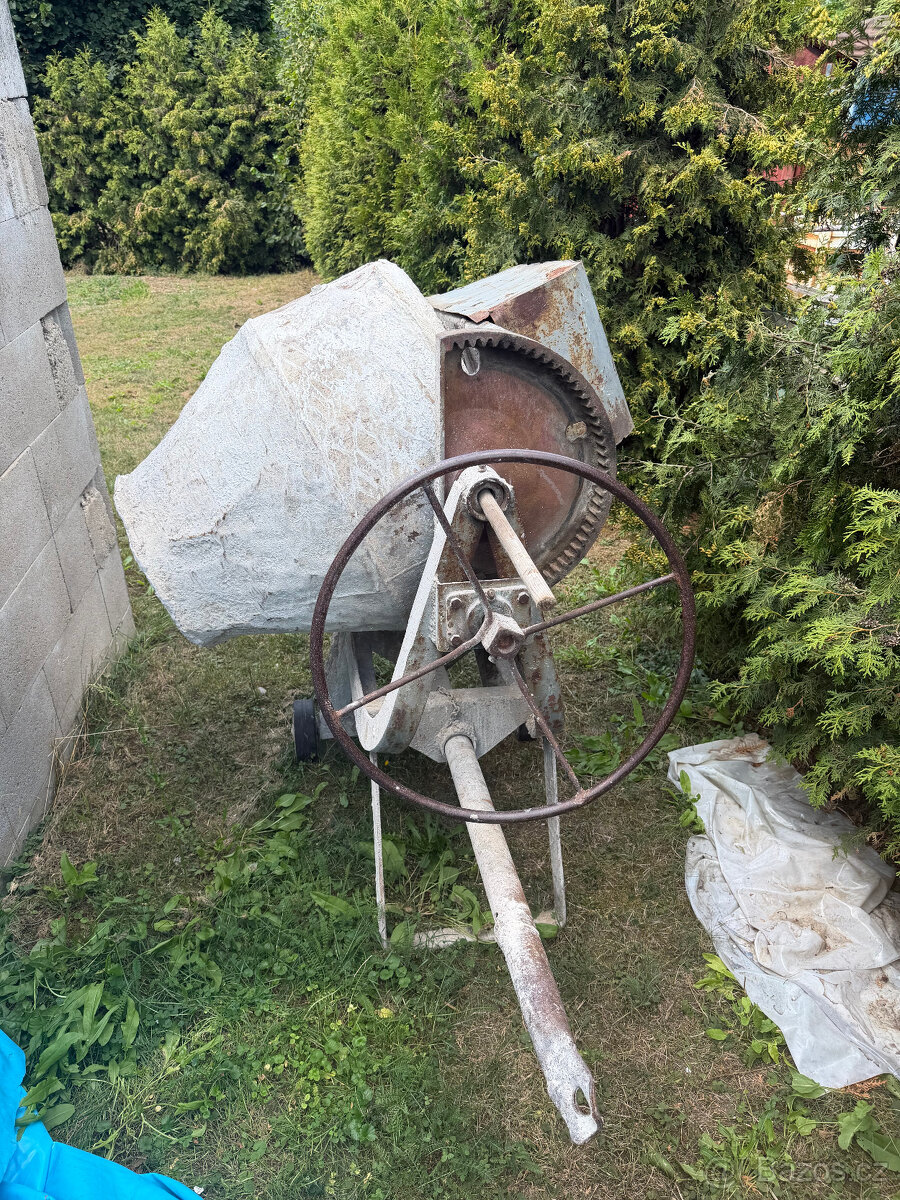 Prodám stavební míchačku na 380V - 5