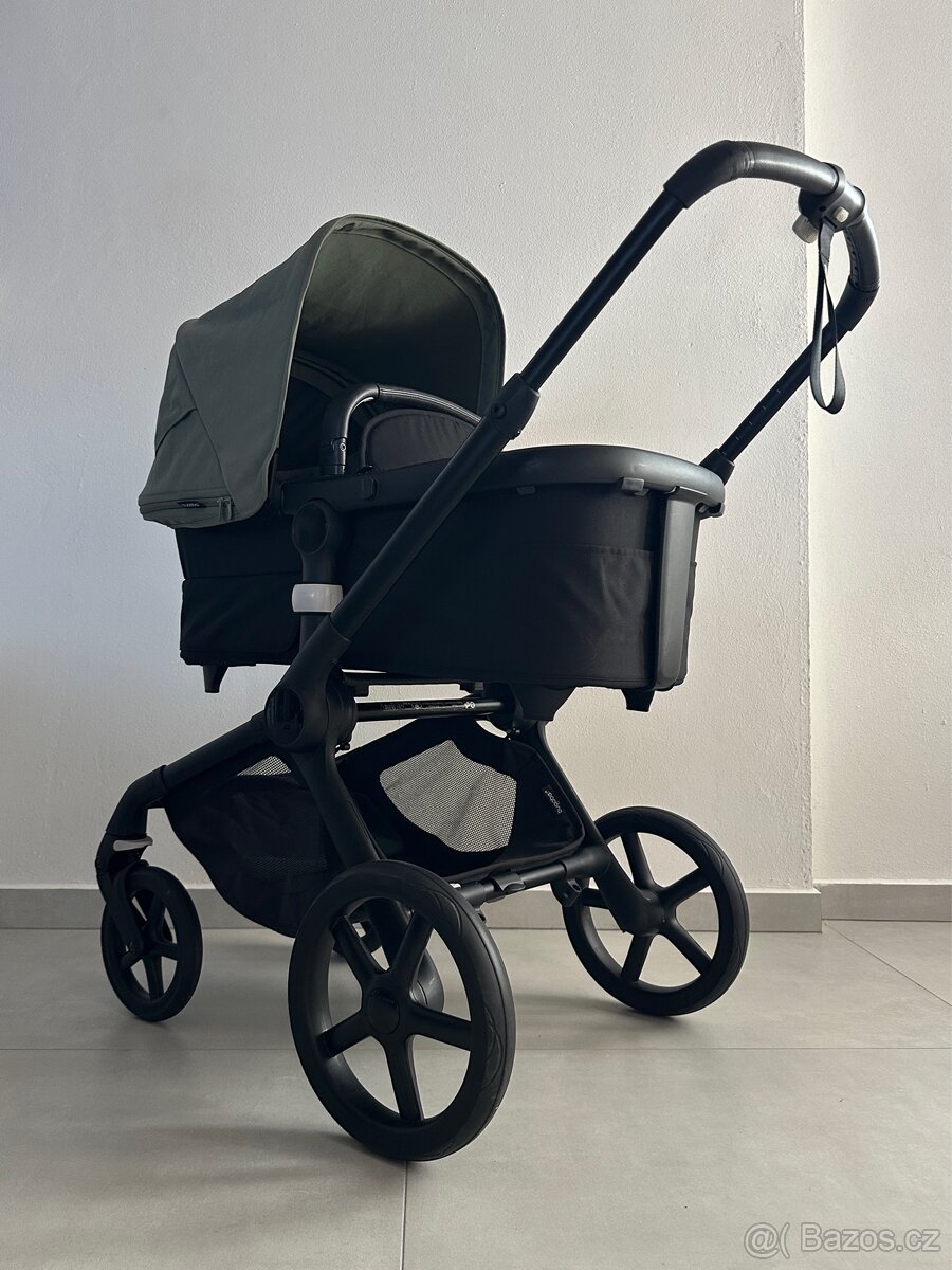Kočárek Bugaboo Fox 5 Black & Forest green - 5