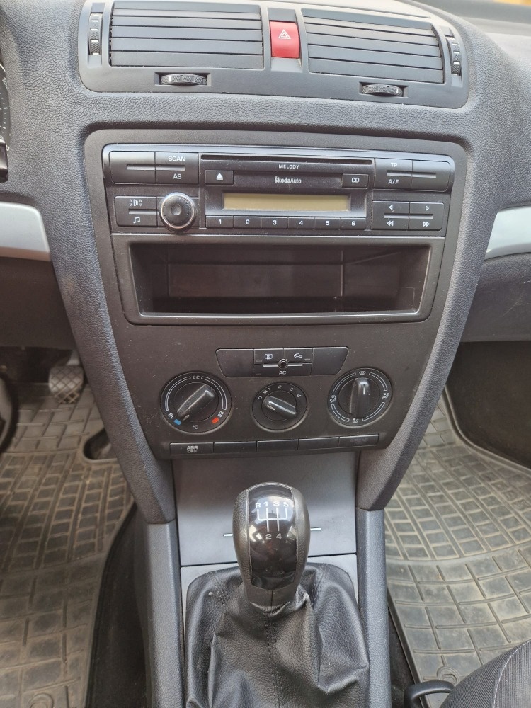Škoda Octavia 2, 1.9 TDI, 77 kW - 5