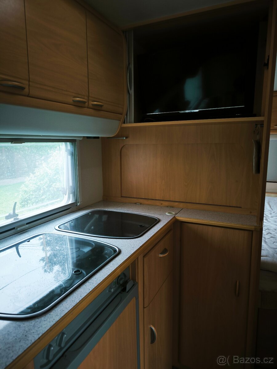Karavan - Knaus Wilk Sport 490- PŘEDSTAN - 5