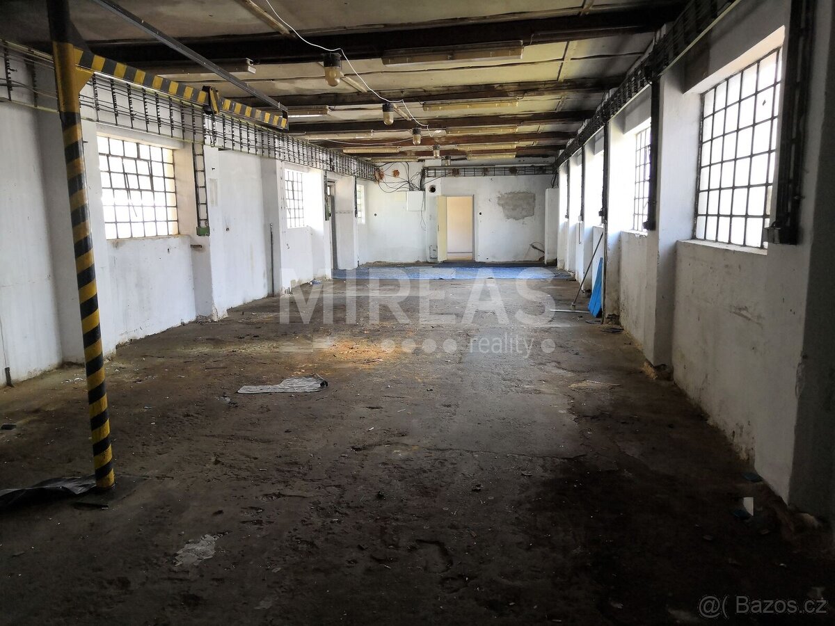 Nymburk, pronájem skladových prostor 204 m2, okr. Nymburk. - 5