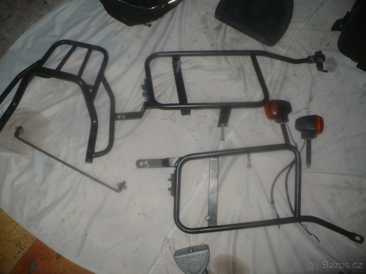 Motokufry Hepco-Becker+ nosič, držáky Monorack,tankvak.... - 5