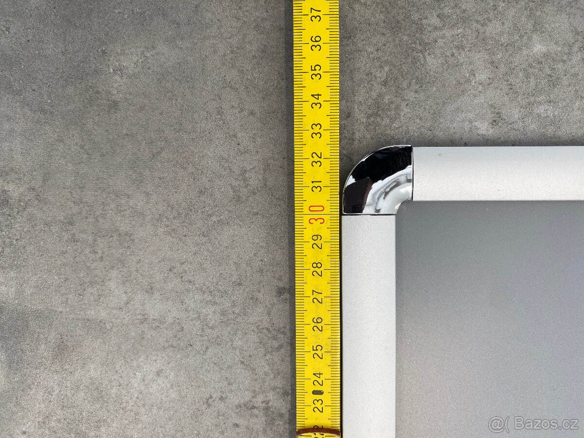 Klip rám A4, kulaté rohy - 5