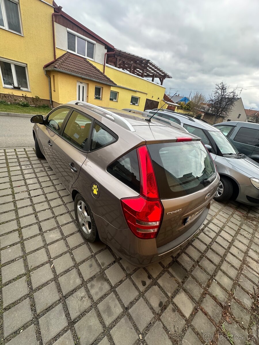 Kia ceed 1,4 benzin - 5