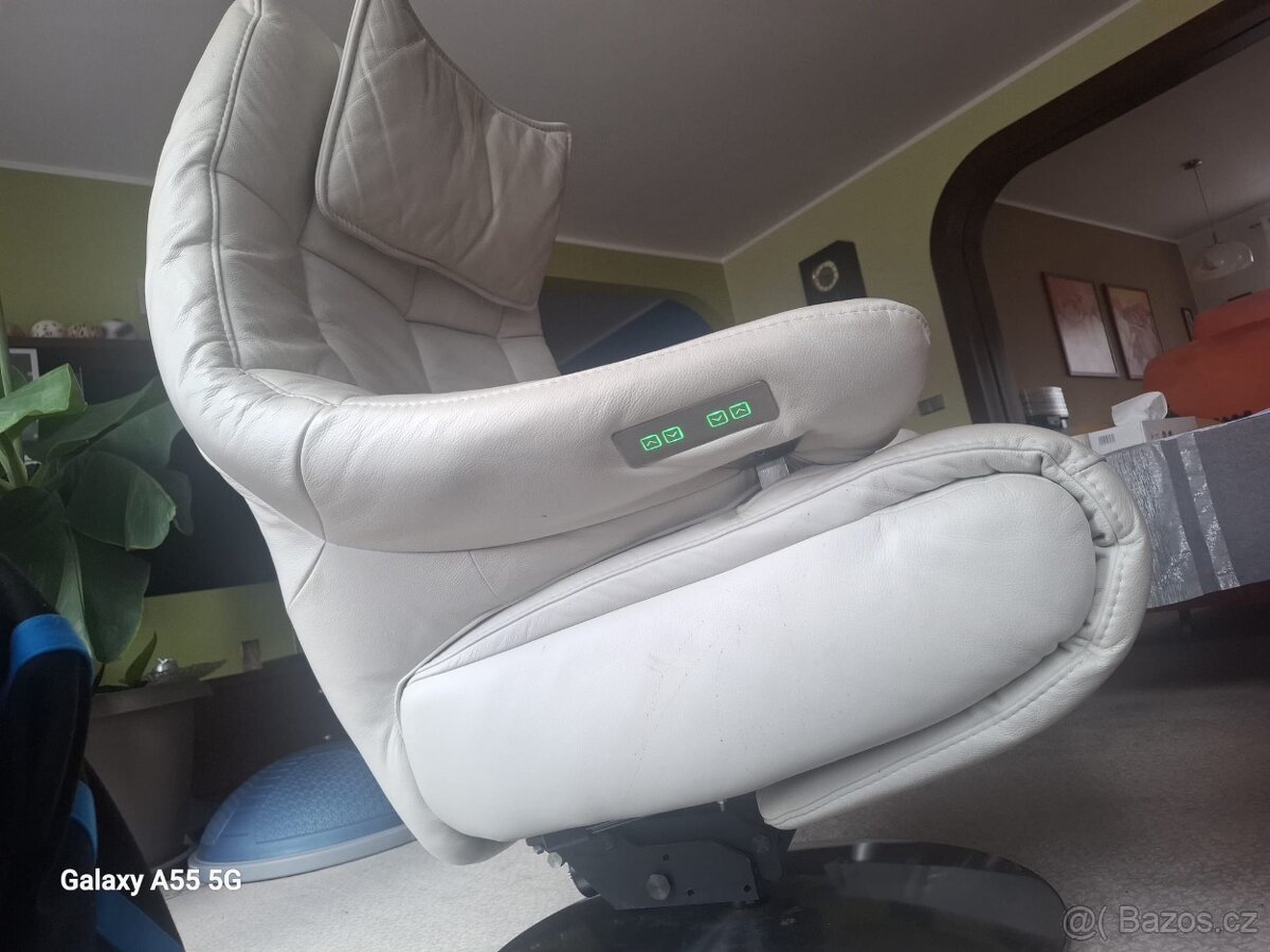 Polohovací kožené křeslo zn.Hukla - 5