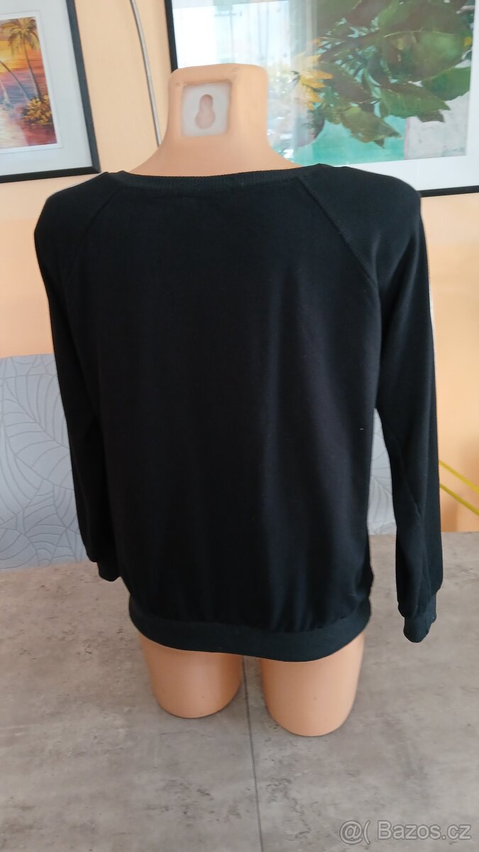 Pružná mikina Nike vel.S/M - 5